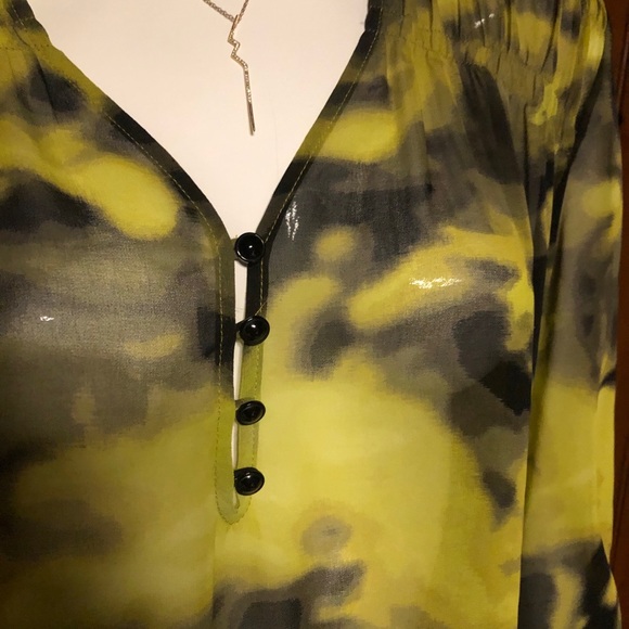 Sheer black and lime green top - Picture 2 of 3